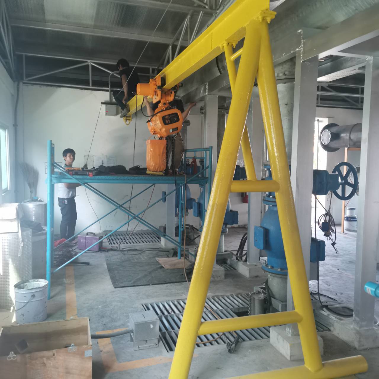 Image Project Monorail installation electric chain hoist 2