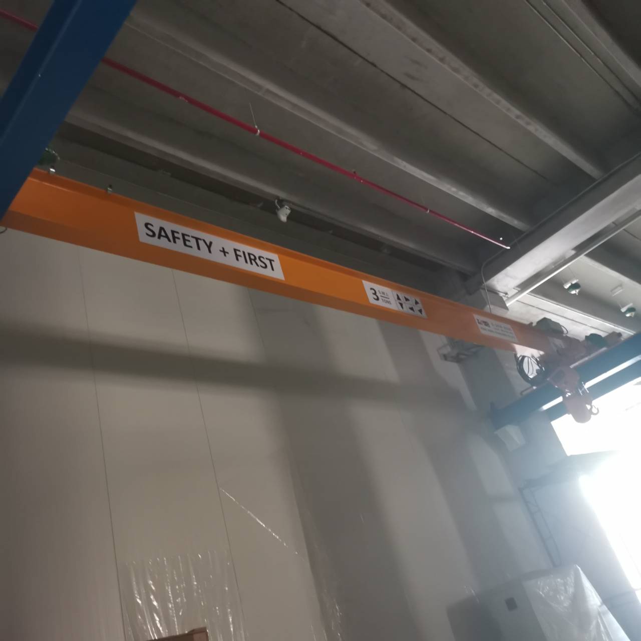 Image monorail installation electric chain hoist 3