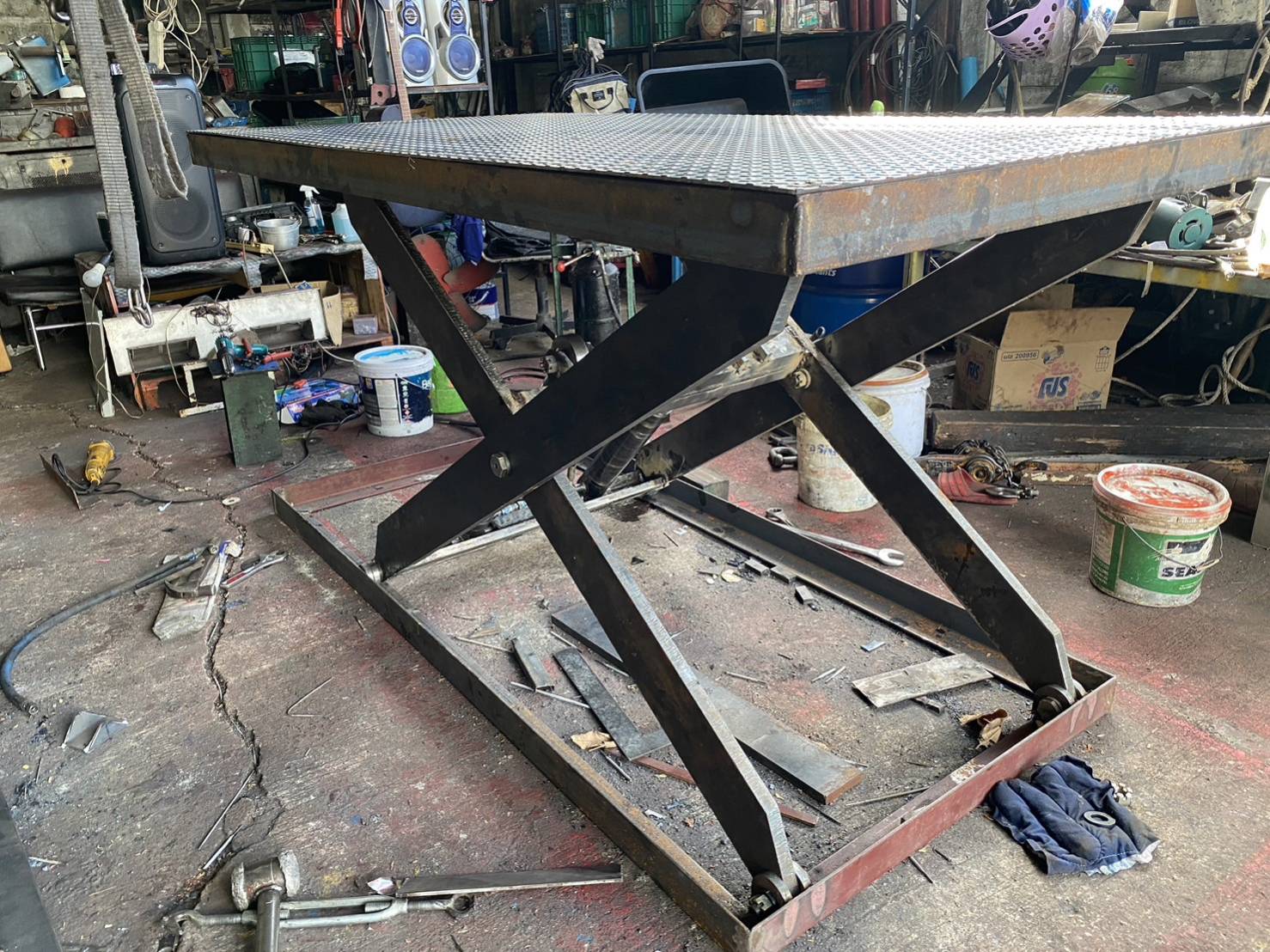 4 X-LIFT Fabricate