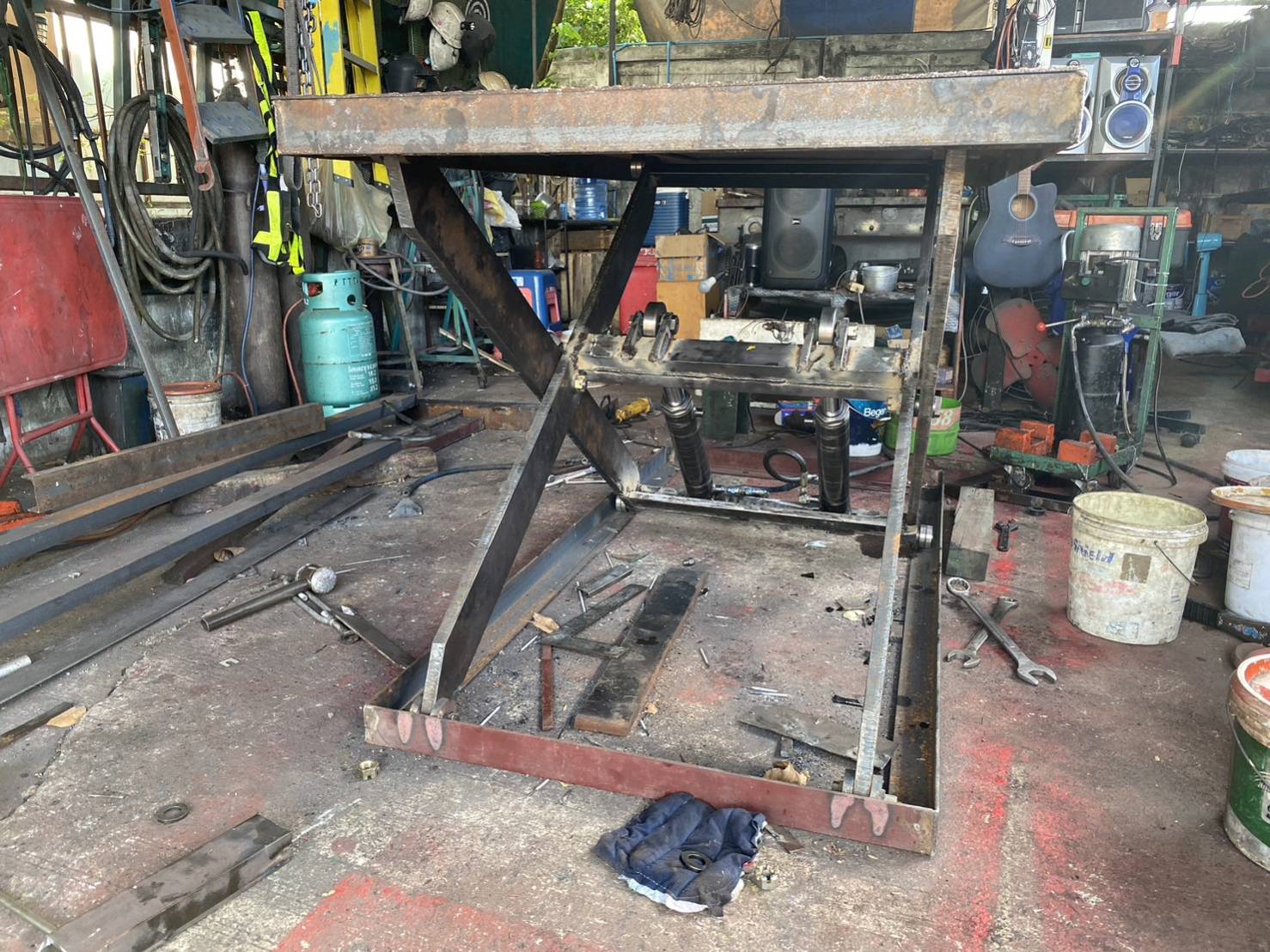 4 X-LIFT Fabricate